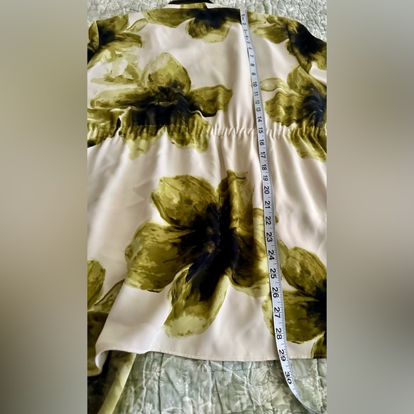 Investments Cardigan - Picture 12 of 13